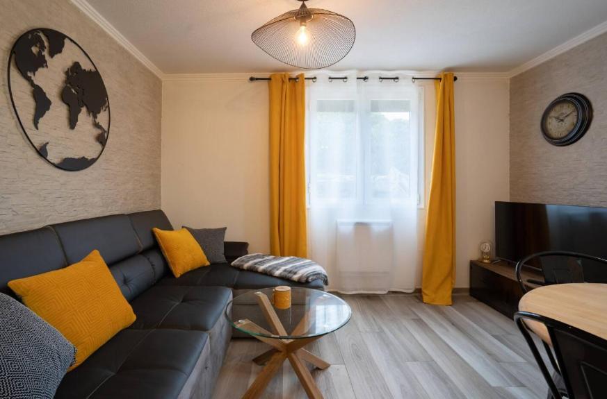Apartamento Les Rives Montans Exterior foto